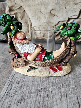 NEW Yankee Candle Santa Hammock Votive Candle Holder Decor